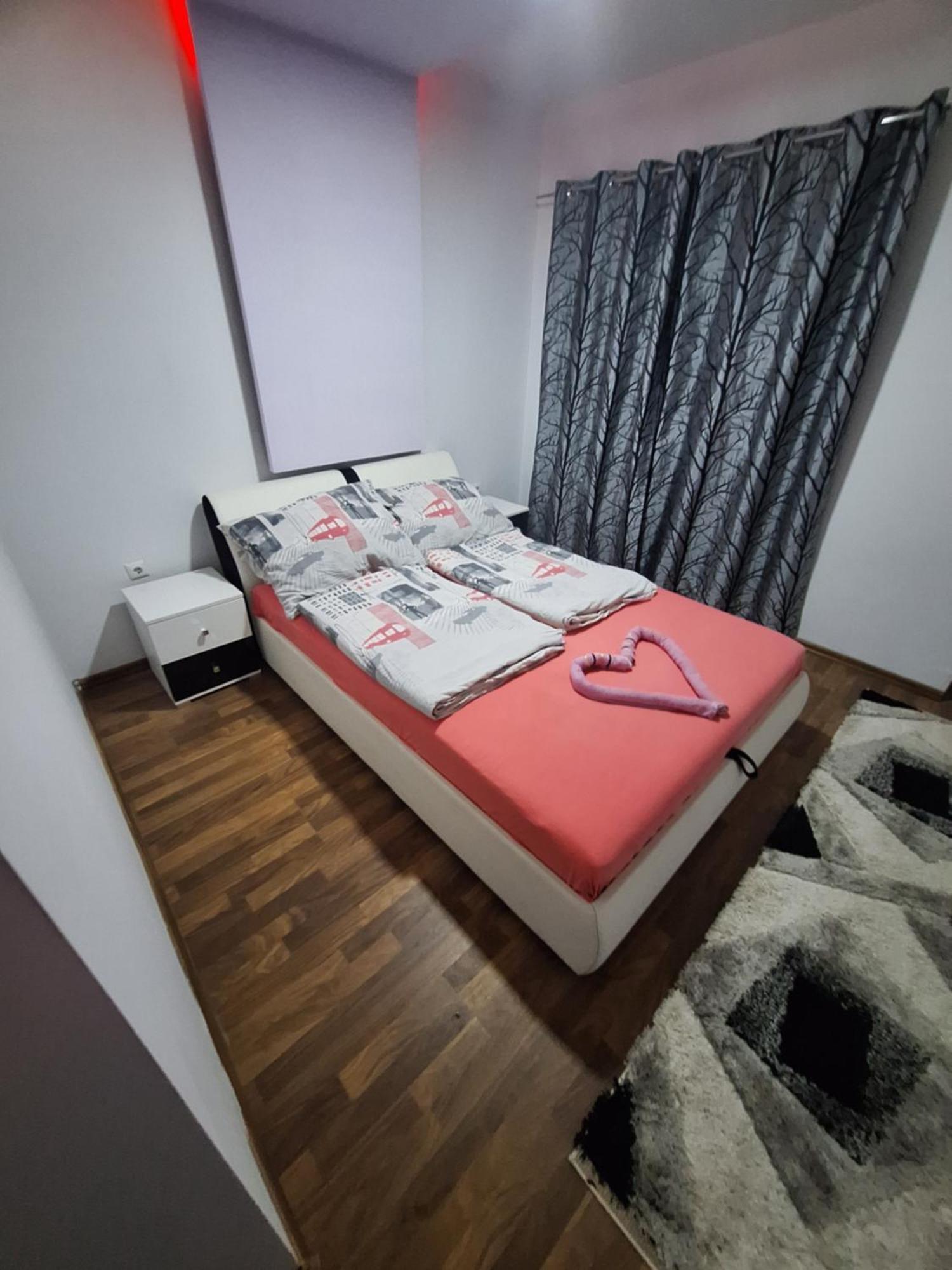 Apartmani Lana SJJ Eksteriør bilde